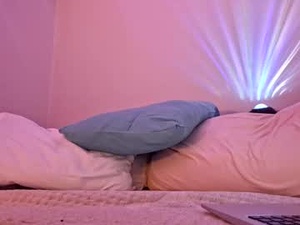 danni_lovescocks's webcam