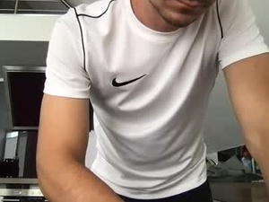 dannii89's webcam