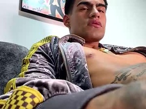 danyel_bigcock's webcam