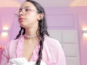 daphnevalucci's webcam
