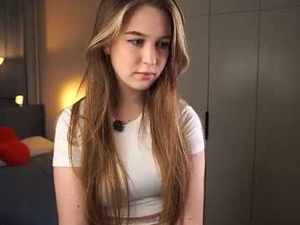 delindaclavey's webcam