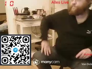 dickerpenis2025's webcam