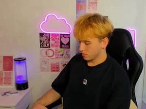 diongrey's webcam