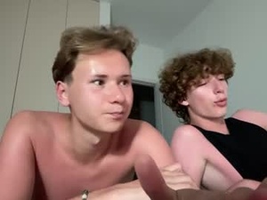 dirty_guysonchat's webcam