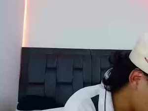 dirty_model's webcam