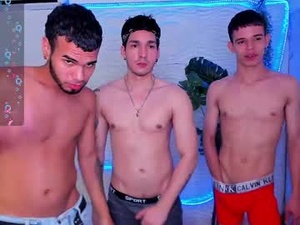 dirtyboys4648's webcam