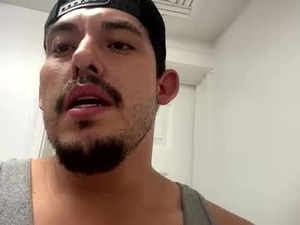 dirtychuck2469's webcam