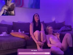 dirtyenergy_'s webcam
