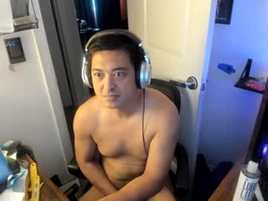 discreetpanda001's webcam