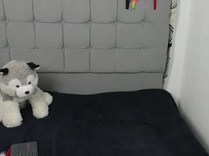 divine_thiago_'s webcam