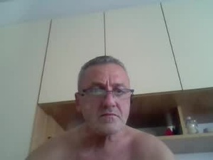 djura7457880's webcam
