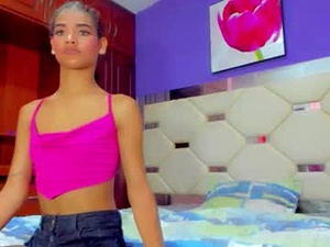 dollcute_latin's webcam