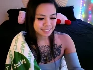 dolllface's webcam