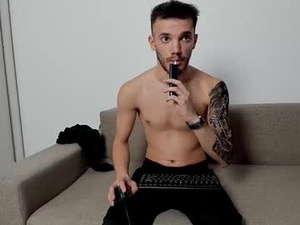 dominicvalente's webcam