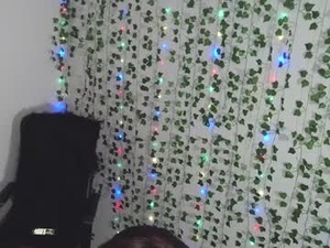 domtsgoddess's webcam