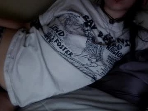 dontcvm4me's webcam