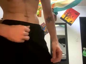 dovetwinyboy's webcam