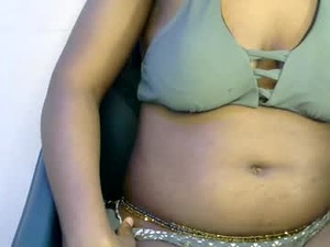 dripp_slut7's webcam