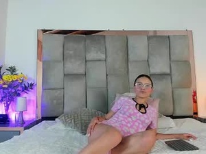 dulce_rosee_'s webcam