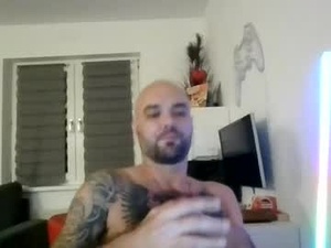 dvorwerk011289's webcam
