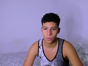 dylan_yvt's webcam
