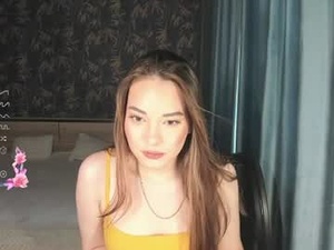 e_mil_y's webcam