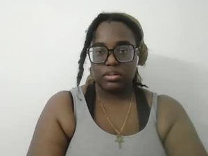 ebonybigtitqueen0's webcam