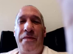 eddiegetsblowjob321's webcam