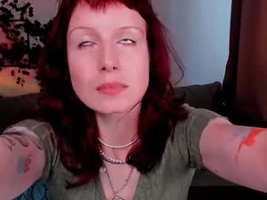effie_mirel's webcam