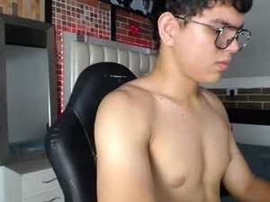 eithan_sexboy's webcam