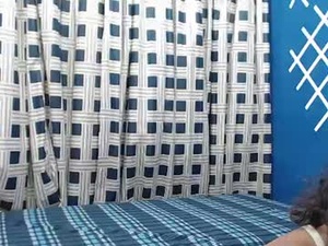 elagabalo_foxxx's webcam