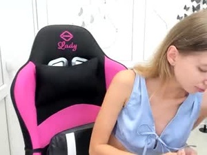 elariellebliss's webcam