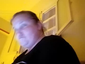 elena2025's webcam