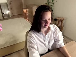 elenoreszabat's webcam