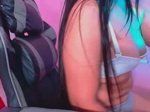 eleven_hot's webcam