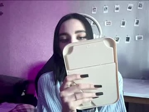 elinorashfield's webcam