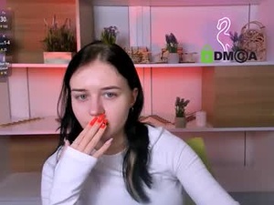 eliora_silk's webcam