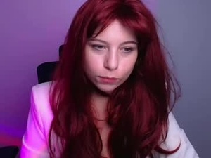 elise_kissu_'s webcam