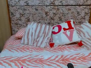 elizabeth786128's webcam
