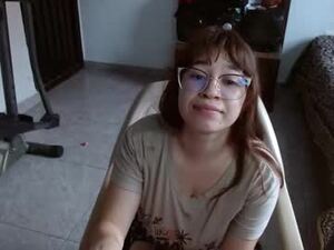 elizabeth_bundy19's webcam