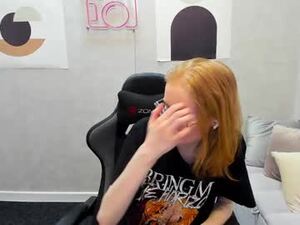 elizabeth_harpper's webcam
