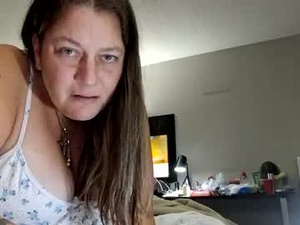 elizabethbr1979's webcam