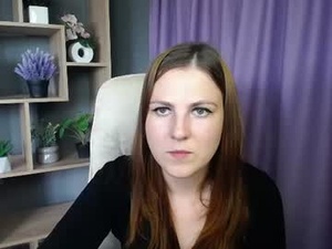elizabethgloww's webcam