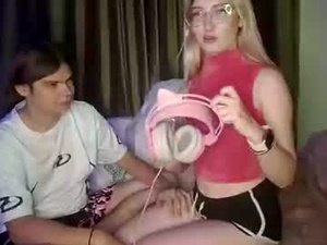 elizsnelson's webcam