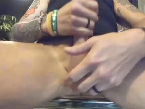 elle_and_clark's webcam