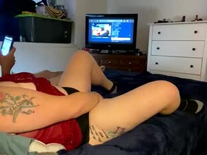 elliebug324's webcam