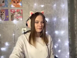 emelinekinloch's webcam