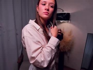 emelineweeman's webcam