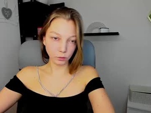 emilly_xkiss's webcam