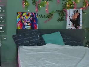 emily_cuteeeee's webcam